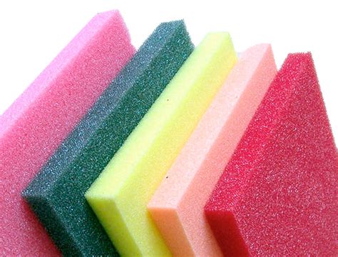 Urethane Foam: Un Esplorazione del Materiale Multiforme per Applicazioni Innovative!